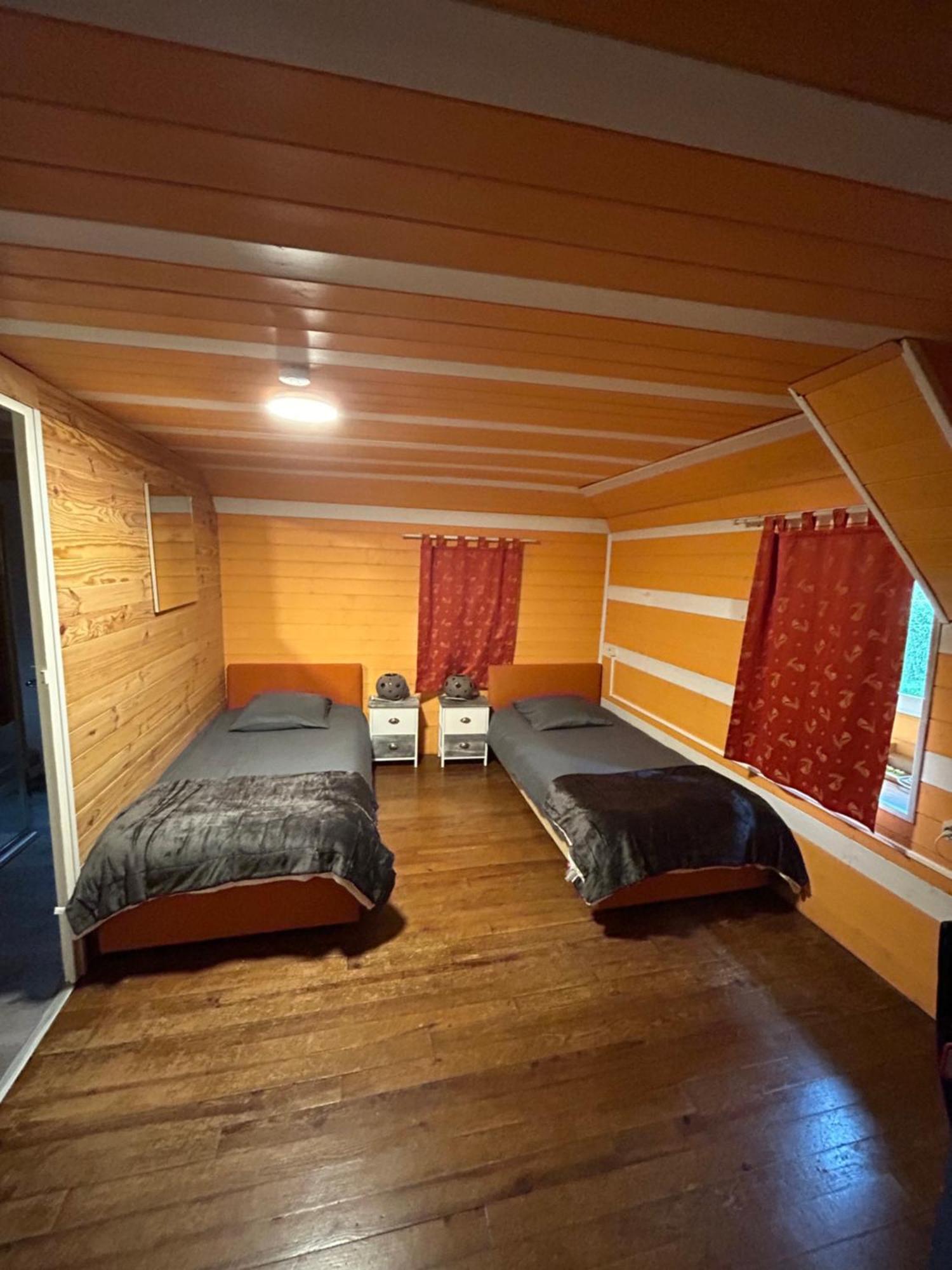 La Cheminee - Chambres D'Hotes Avec Bar-Restaurant Tardets-Sorholus Exterior foto